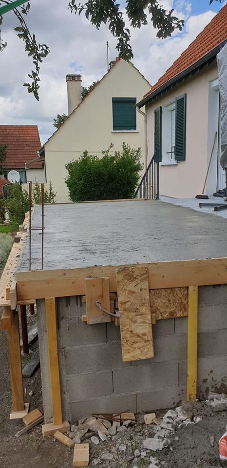 Agrandissement d'une terrasse. (2)