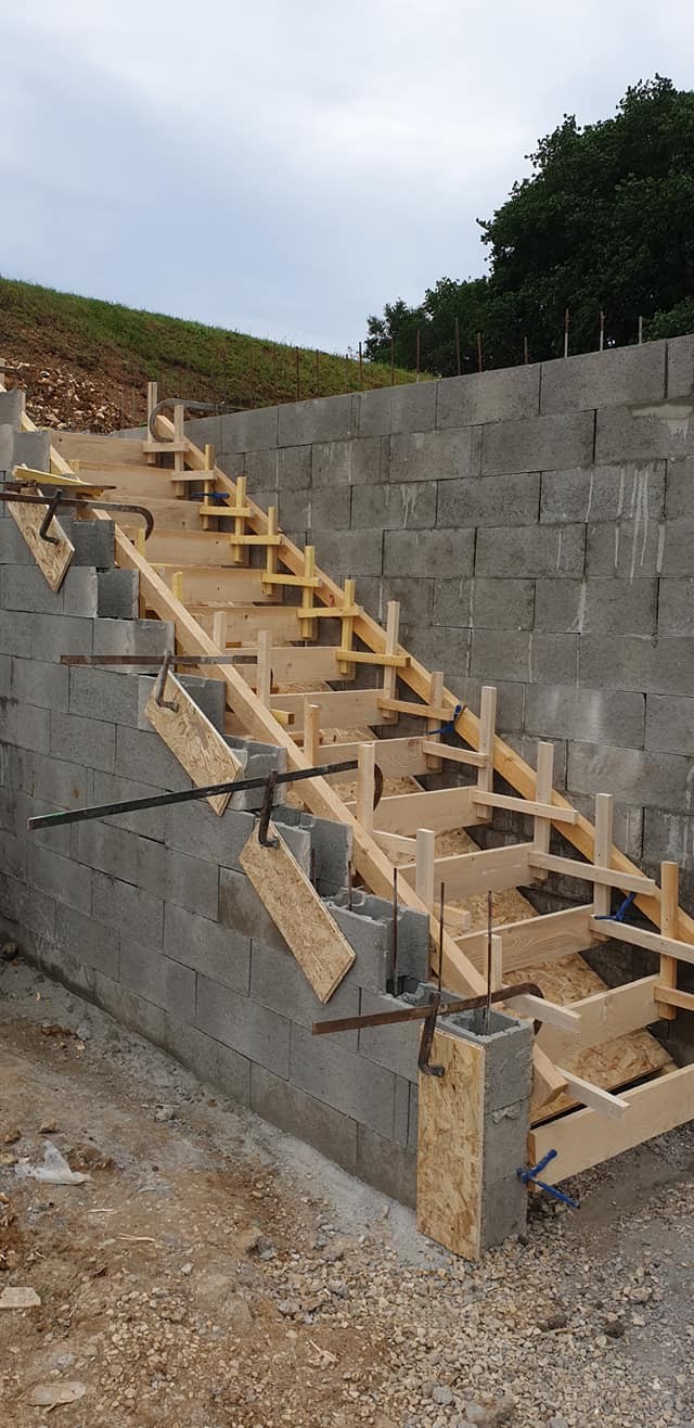 Creation d une terrasse et d un escalier beton 4 